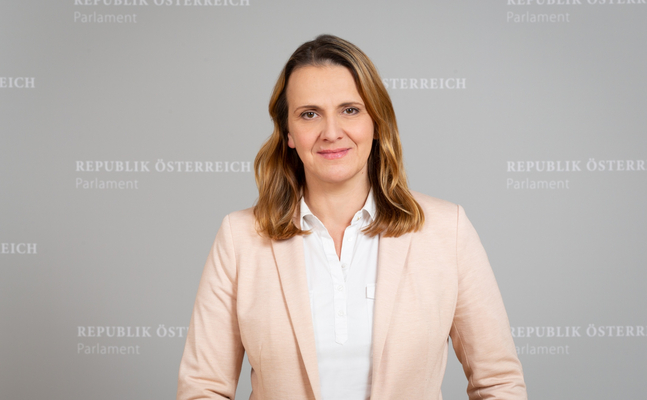 ÖVP verabschiedet sich von Sozialversicherungsreform - und Grüne machen mit - FPÖ-Sozialsprecherin Belakowitsch: "ÖVP hat für Patienten und Sozialversicherte nichts mehr übrig - man macht unter neuen Türschildern so weiter wie vor 2017."