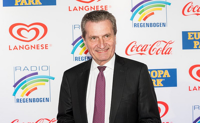 Fall "Oettinger" zeigt, wie die Drehtür zwischen EU-Kommission und Wirtschaft funktioniert - FPÖ-EU-Delegationsleiter Vilimsky: "Die EU-Kommission hat jetzt den 13. Anschlussposten für den Ex-Haushaltskommissar genehmigt."