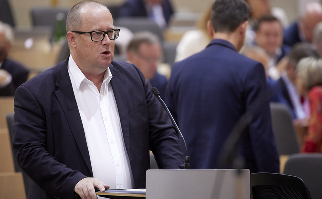 FPÖ-Finanzsprecher Hubert Fuchs im Hohen Haus.