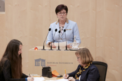 Vergewaltigung für Sozialministerium keine schwere Körperverletzung? - FPÖ-Frauensprecherin Ecker will nach Präzedenzfall in Niederösterreich mit einer parlamentarischenn Anfrage Aufklärung darüber, wie vielen Missbrauchsopfern Schmerzensgeld verwehrt wurde.