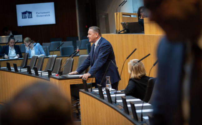 FPÖ-EU-Mandatar Roman Haider im Hohen Haus.