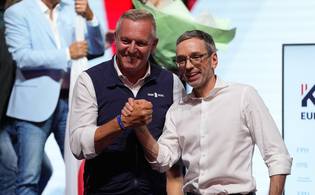 FPÖ-Steiermark-Spitzenkandidat Mario Kunasek (l.) und -Bundesparteiobmann Herbert Kickl.