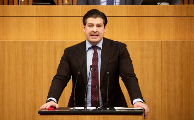 FPÖ-Bautensprecher Philipp Schrangl im Nationalrat.